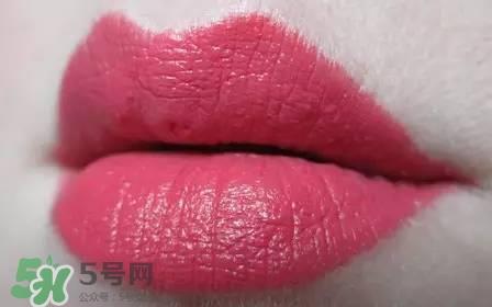 珊瑚红口红是什么颜色？珊瑚红口红试色