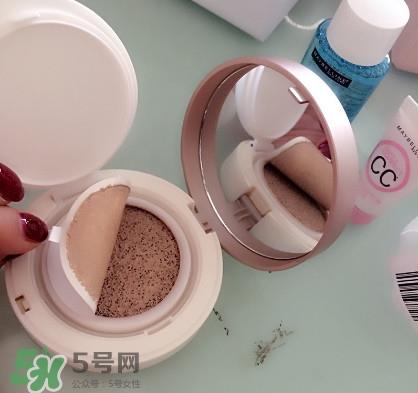 美宝莲黑金气垫怎么样 美宝莲黑金气垫色号