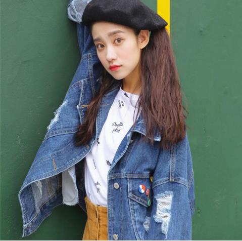 牛仔外套什么颜色好看 牛仔外套颜色搭配图片