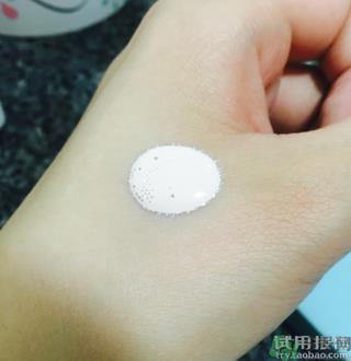 玫珂菲妆前乳怎么用?make up for ever妆前乳使用方法