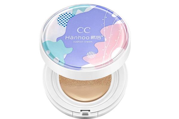 气垫cc霜和粉底液的区别 气垫cc霜和粉底液可以一起使用吗