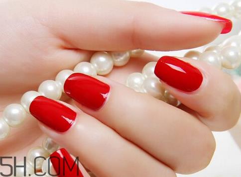 美甲店用的甲油胶什么牌子最多?拼接法式美甲教程图解 美甲店用的甲油胶什么牌子最多?拼接法式美甲教程图解