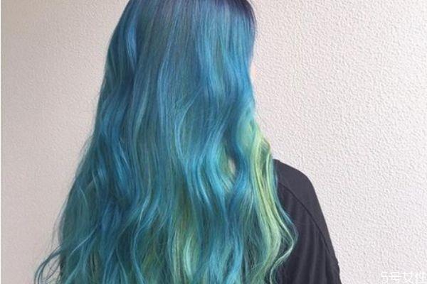 染头发打蜡起什么作用 染头发打蜡能保持多久