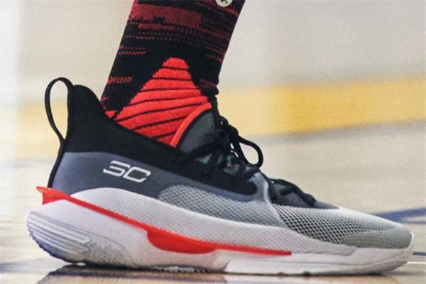 ua curry 7篮球鞋谍照 安德玛库里7代首发配色