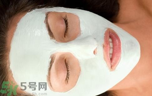 春雨蜂胶面膜用完要洗脸吗?春雨蜂胶面膜的功效与作用