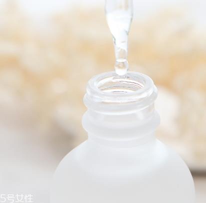 原液和精华液的使用顺序