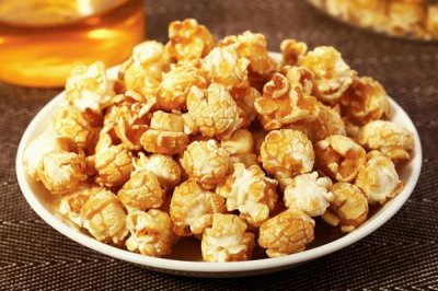 ​爆米花加什么又香又脆 吃爆米花对身体好不好
