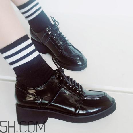 新皮鞋味道大怎么办?新皮鞋有味道怎么去除? 新皮鞋味道大怎么办?新皮鞋有味道怎么去除?