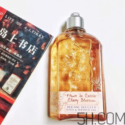 欧舒丹甜蜜樱花沐浴啫喱多少钱_专柜价格 欧舒丹甜蜜樱花沐浴啫喱多少钱_专柜价格