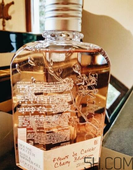 欧舒丹甜蜜樱花沐浴啫喱多少钱_专柜价格 欧舒丹甜蜜樱花沐浴啫喱多少钱_专柜价格