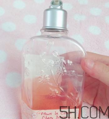 欧舒丹甜蜜樱花沐浴啫喱多少钱_专柜价格 欧舒丹甜蜜樱花沐浴啫喱多少钱_专柜价格