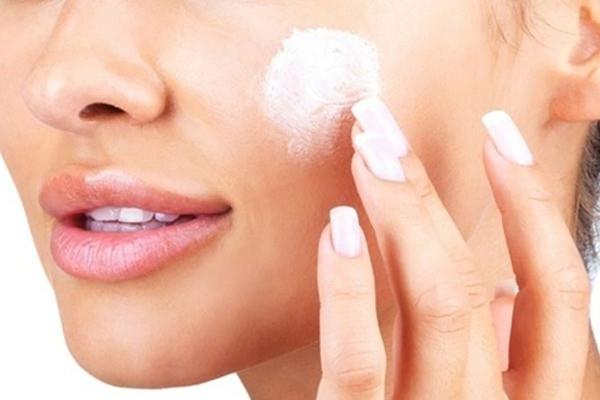 去角质能不能美白 去角质能去黑头吗 去角质能不能美白 去角质能去黑头吗