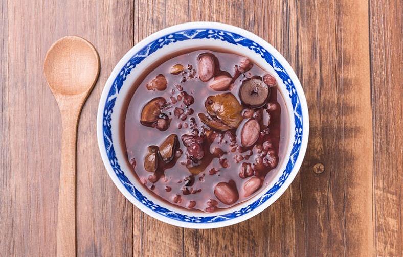 八宝粥煮出来为什么不红 八宝粥怎么煮颜色红又软烂 八宝粥煮出来为什么不红 八宝粥怎么煮颜色红又软烂