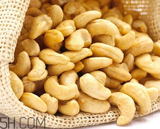 买腰果怎么挑选?什么样的腰果不能吃 买腰果怎么挑选?什么样的腰果不能吃