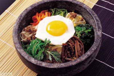 石锅拌饭怎么做 做法很简单