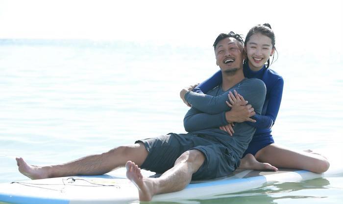 娱乐余文乐现任女友是谁 揭秘余文乐周冬雨真实情况 1