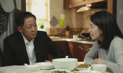 哪些女星和王志文谈过恋爱?(王志文的现任妻子是谁)