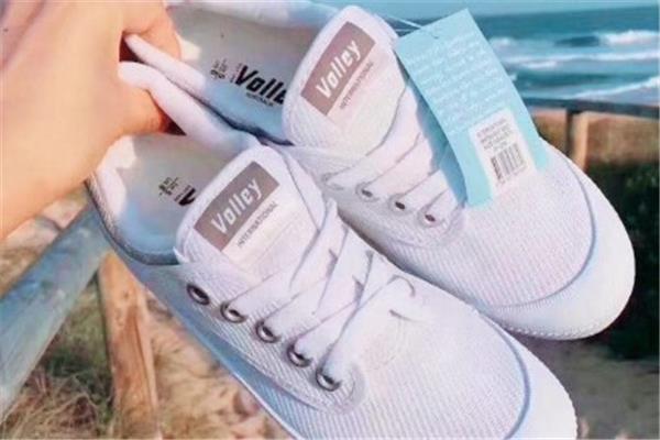 小白鞋哪个牌子好穿?小白鞋什么牌子舒服? 小白鞋哪个牌子好穿?小白鞋什么牌子舒服?