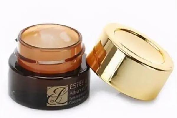 雅诗兰黛小棕瓶眼霜可以去黑眼圈吗 雅诗兰黛小棕瓶眼霜的正确使用方法 雅诗兰黛小棕瓶眼霜可以去黑眼圈吗 雅诗兰黛小棕瓶眼霜的正确使用方法