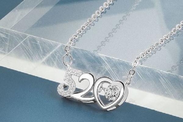 铂金项链可以用打火机烧吗 铂金项链会烧断吗 铂金项链可以用打火机烧吗 铂金项链会烧断吗