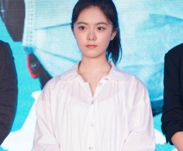 赵今麦的男朋友叫什么真名(赵今麦比张子枫漂亮)