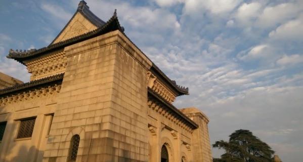 探秘国内哪两个城市阴气重（分别是丰都和南京中山陵）  4