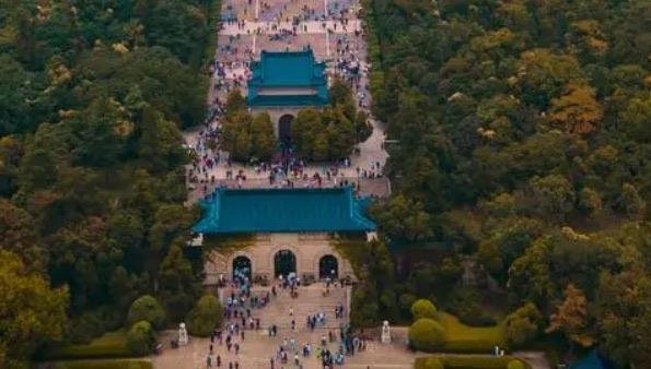 探秘国内哪两个城市阴气重（分别是丰都和南京中山陵）  3