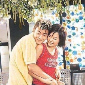 陈冠希和女星们合影,最美的还是张柏芝,不过都被第五张吸引了