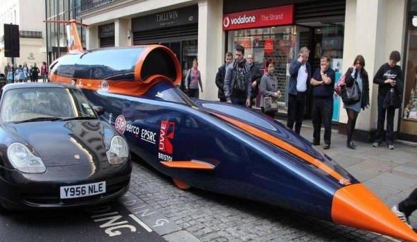 探秘世界上最快的车 突破陆地极限速度(时速1678公里) 2