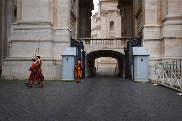 探秘梵蒂冈为什么没人敢打,梵蒂冈是当地的教皇国 2