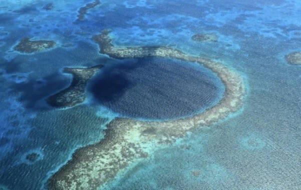 探秘伯利兹蓝洞的形成与玛雅文明相关吗 只是推测(自然奇观) 2