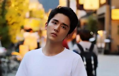 ​女生为什么喜欢闷骚的男生？闷骚男有情绪价值