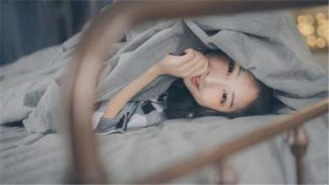 女生对我说谢谢我该怎么回答