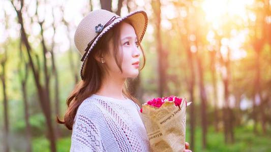 实用的撩妹聊天技巧,撩妹聊天技巧男女对话