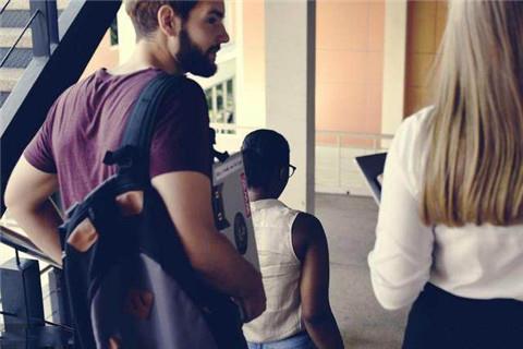 如何在过早表白被拒绝后挽回感情？