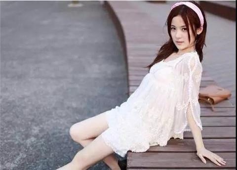 没听到女朋友说话她生气了怎么哄