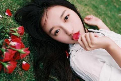 怎样和女孩聊天找话题开场,这10个干货值得收藏