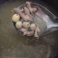 墨鱼猪肚汤的功效作用?怎么制作?