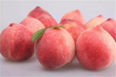 ​桃子是热带水果吗 桃子是什么季节的水果