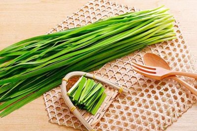 ​韭菜是不是发物 韭菜是不是感光食物