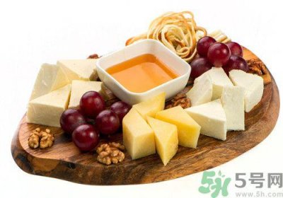 ​奶酪怎么吃最好吃?奶酪吃法大全