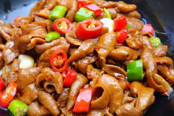 猪大肠清洗的最佳方法 猪大肠用碱面洗可以吗