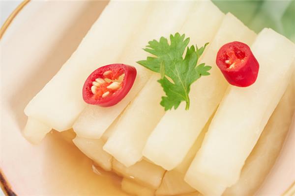腌萝卜起白沫了还能吃吗 腌萝卜起白沫怎么拯救