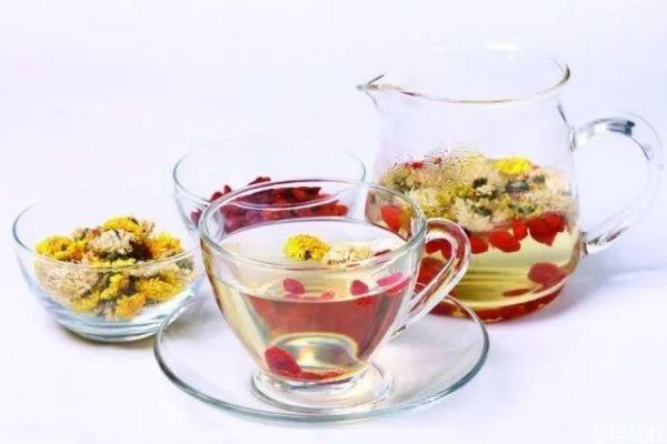 什么是花草茶 喝花草茶有什么好处 什么是花草茶 喝花草茶有什么好处