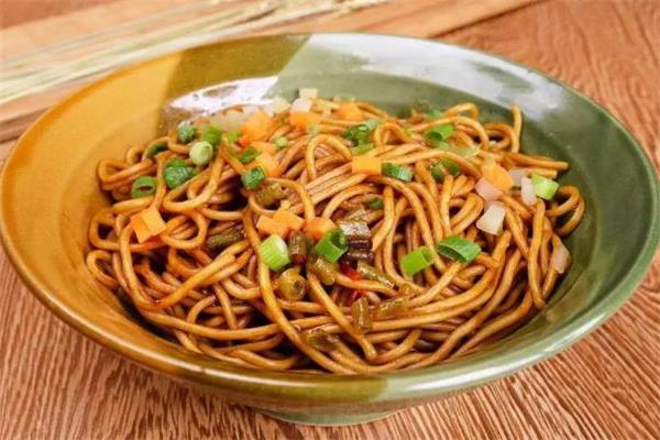 热干面可以炒着吃吗 热干面怎么炒好吃 热干面可以炒着吃吗 热干面怎么炒好吃