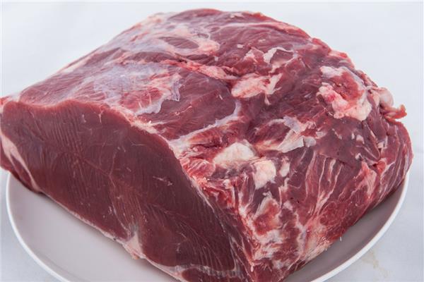 牛肉腌制要不要放盐 牛肉腌制一晚上肉质会变差吗