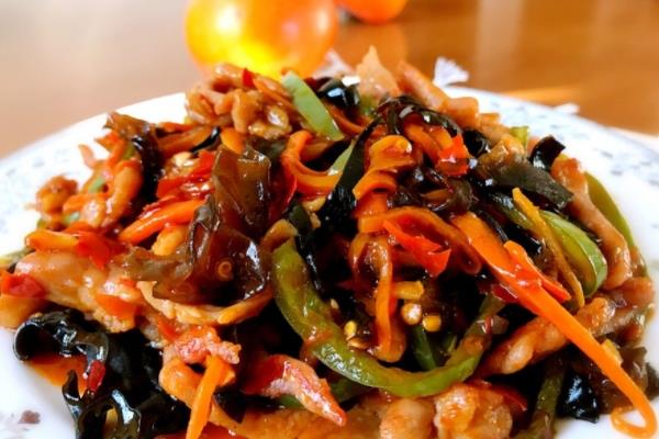 鱼香肉丝有哪些材料 这些不可少