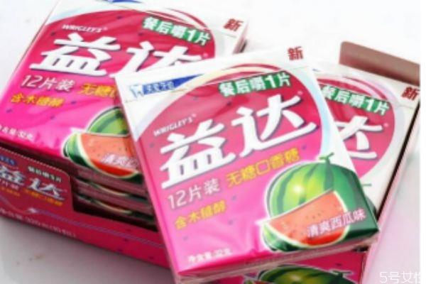 益达口香糖咽下去怎么办 嚼益达口香糖脸会变大吗 益达口香糖咽下去怎么办 嚼益达口香糖脸会变大吗