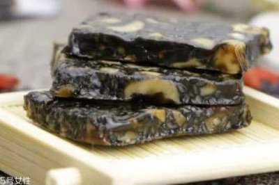 ​阿胶糕吃多了会发胖吗 摄入要适量