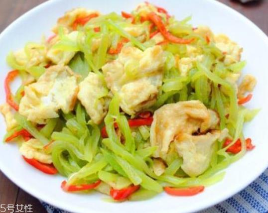 鸡蛋炒莴笋能减肥吗 排出身体10年毒素